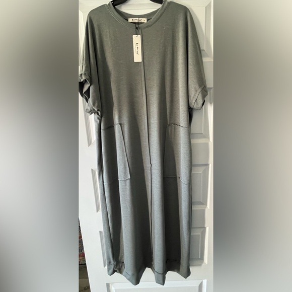 Three Bird Nest Laurel Short Sleeve Maxi Dress - Picture 2 of 5